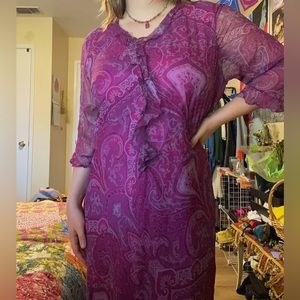 purple paisley midi dress! 💟🪩